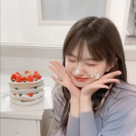 大学生能用的8张好看真人女生头像合集