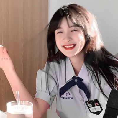 版女生专用QQ头像来了！共20张好看的图