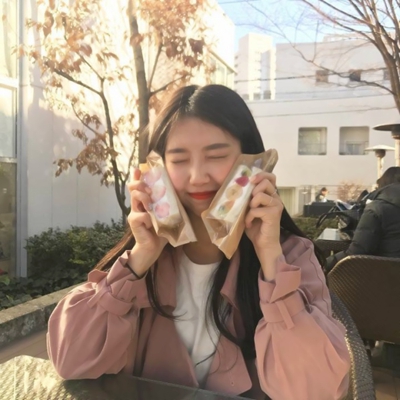 18张软萌感拉满！女生单纯可爱风QQ头像合集