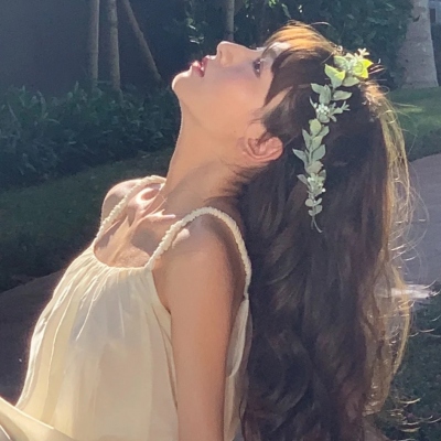 14张真人文雅淑女风格女生头像合集