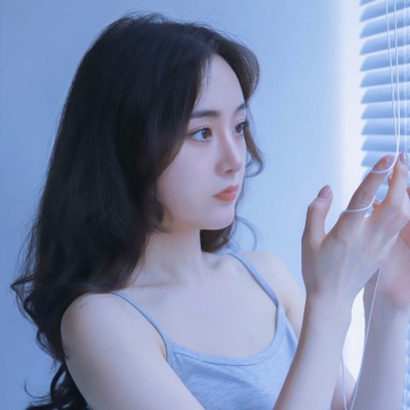 20款干净简约风女生微信头像 清爽大方又时尚