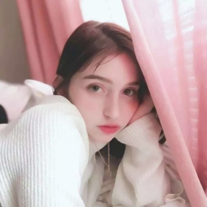 30张高清有气质的成熟知性女生微信头像