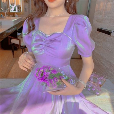 优雅文艺不露脸女生头像 8张合集送上