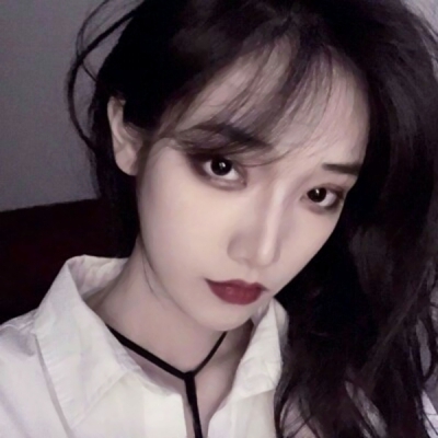 18张高清超酷ins风女生头像 个性感直接拉满