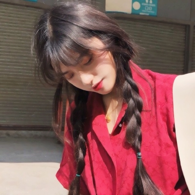 15张当下最火爆款女生头像！高清又好看的潮流女头合集