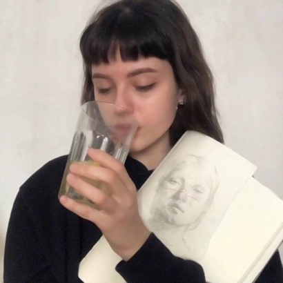 酷系女生头像来啦！32张高清个性酷酷的女生头像合集