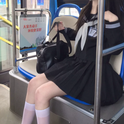 超火的ins女生头像合集，13张高清图直接存