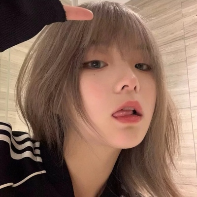 12张适配独立自信女生的真人头像图