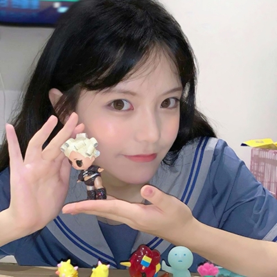 30张高清真人女生优质QQ头像 颜值在线超适配