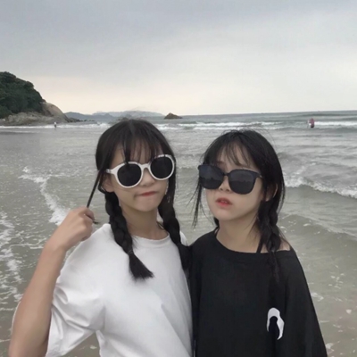 高清真人闺蜜头像合集 36张好看的高清真人款精选