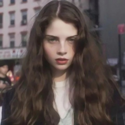 36张高清有气质的欧美女头像，氛围感直接拉满