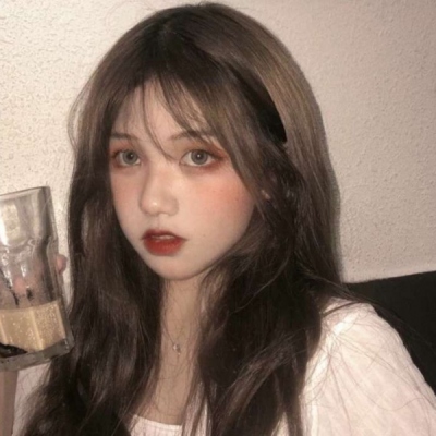 15张超好看的女生真人微信头像，快存起来用