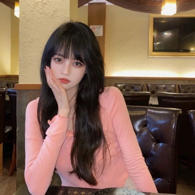 ins上超火的女生QQ头像合集，共19张