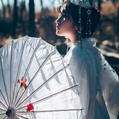 古风高清女生真人古风头像合集 共16张古风美人头像