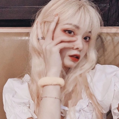 高清可爱女生微信头像合集（20张）