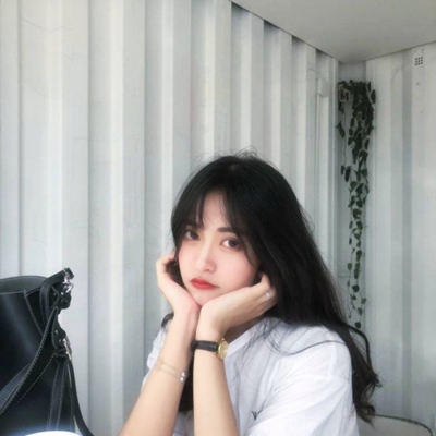 这里是来自小脸头像网的15张精选优质女生高清个性头像合集