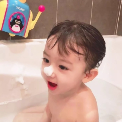 26张搞怪网红小可爱头像 高清微信女生头像合集