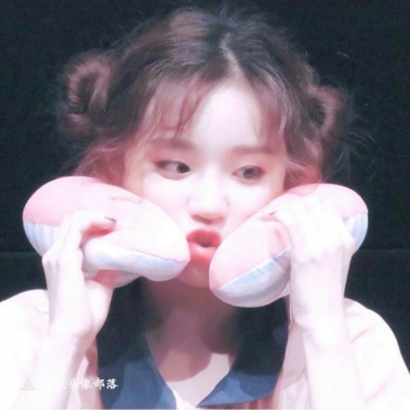 宋雨琦可爱高清头像合集 28张明星头像素材