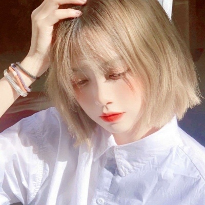 19张真实可爱不做作的女生露脸头像图来了