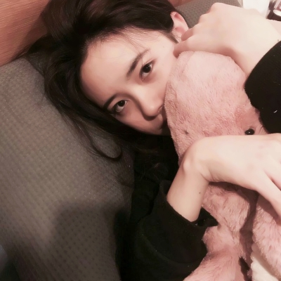 15张高清真实御姐风女生头像合集