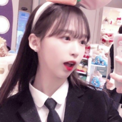 34张高清好看的闺蜜网图头像合集 直接就能用的女生头像素材