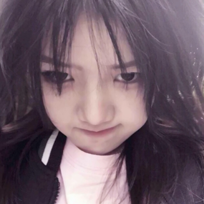 32张高清真实感女生QQ头像 好看又百搭