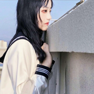 30张高冷感女生侧脸QQ头像 好看又出片