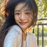 17张高级感女生小清新微信头像｜快来挑一张换起来