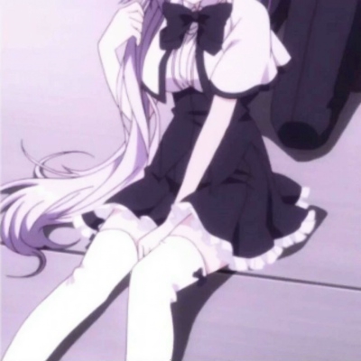 10张高清伤感旧漫丧系女头像 氛围感拉满