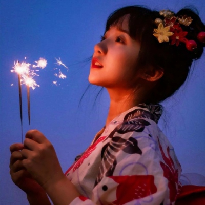 10张真人女生微信头像合集