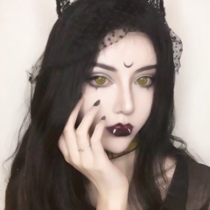 12张高清恶魔妆拽姐头像 超酷女生头像合集