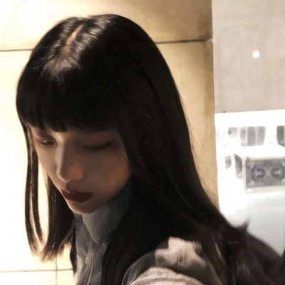 30张高清可爱气质女生头像合集 女生头像专属素材库