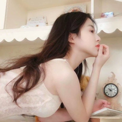 29张颜值在线的小姐姐微信头像 快来挑你喜欢的