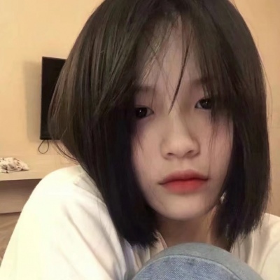 14张现实素颜女生生活照真人头像合集