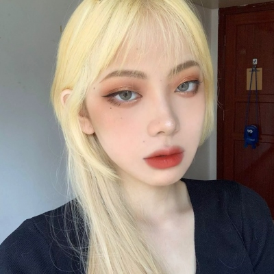 19张高级感女生头像合集 氛围感拉满