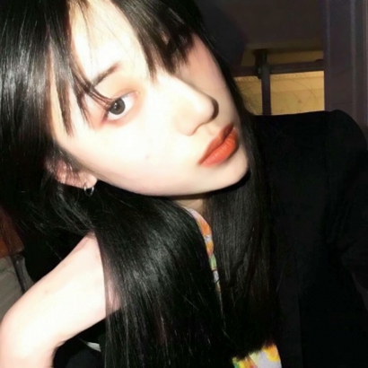 36张高清御姐风颓废女头像 自带高冷社会气质