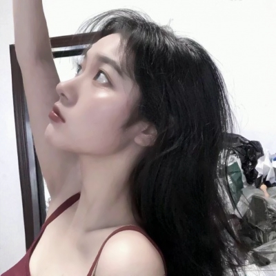 当下热门高清真人女生头像合集 共36张