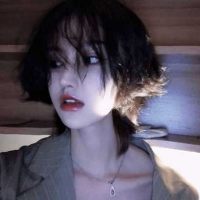 33张高清个性QQ女生短发头像合集