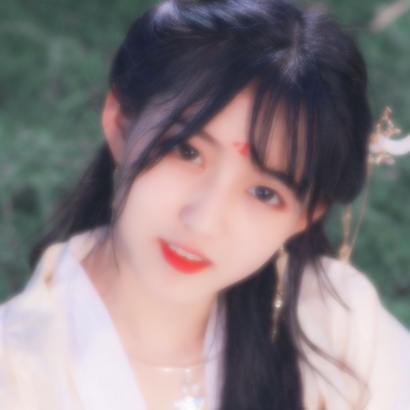 18张高清好看的古风真人女生头像合集