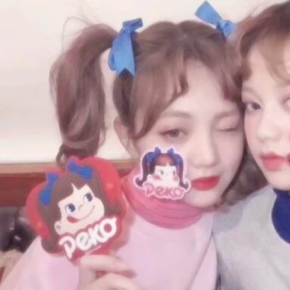 18张高清可爱闺蜜头像合集 快和小姐妹安排上