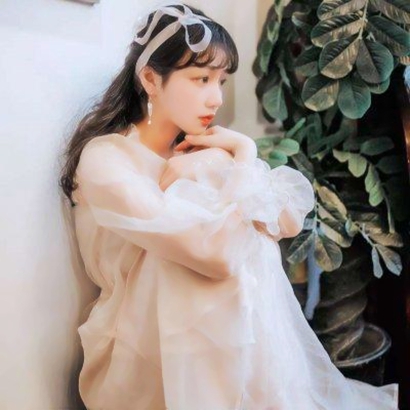 12张氛围感拉满！意境风高清女生头像合集