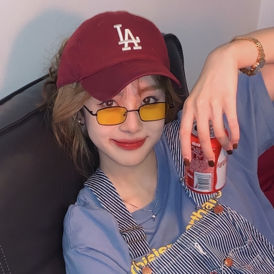 18张温柔感拉满的真人女生头像 氛围感直接拉满