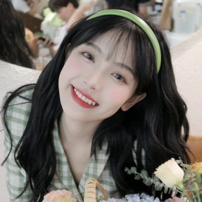 20张真人漂亮女生头像合集 来挑你喜欢的