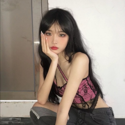 17张高清高颜值真人女生头像合集来啦