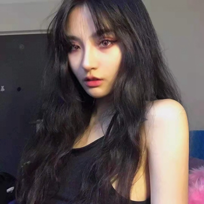 ins风欧美女生微信头像合集 14张高清原图分享