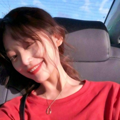 超高清女生头像来啦！20张颜值在线的超清好看女头合集
