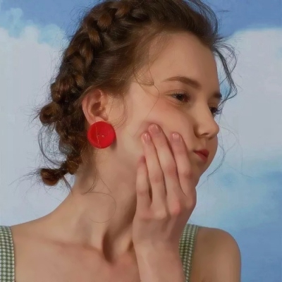 10张高清有气质的欧美风ins女生头像