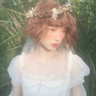 超仙朦胧感女生头像来啦！12张高清氛围感美图直接抱走