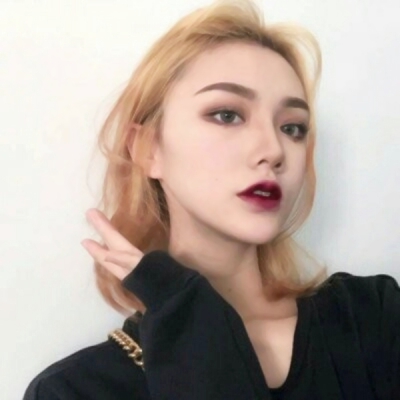 18张高清超酷ins风女生头像 个性感直接拉满