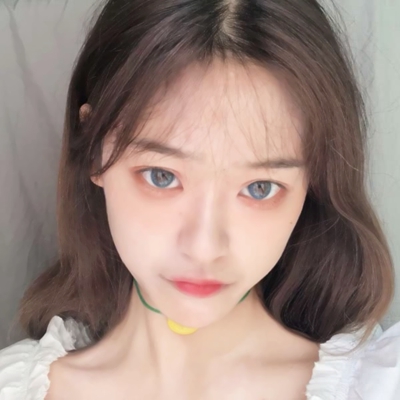 14张真人仙气短发女生头像，短发照样氛围感拉满